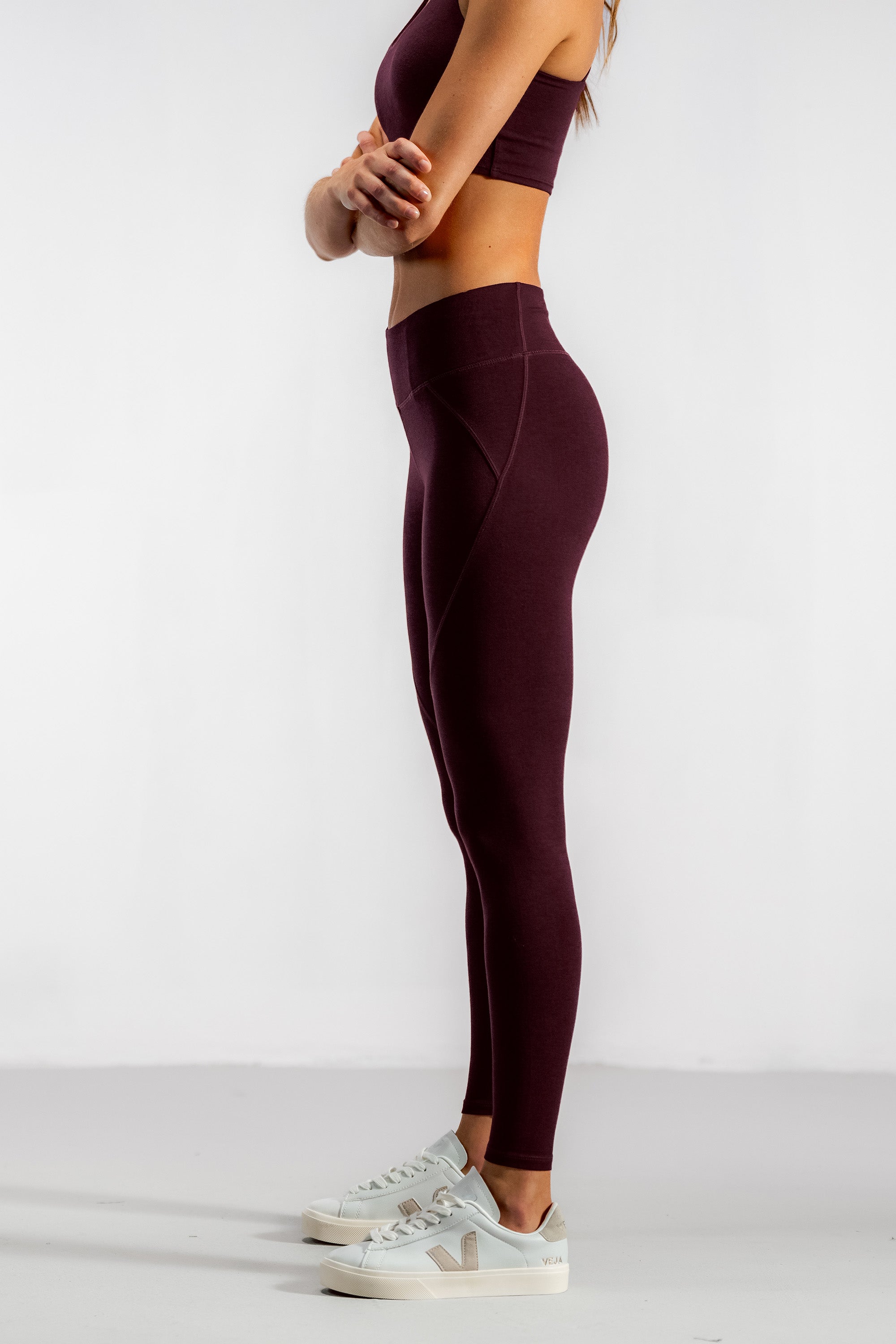 The Contour Bamboo Leggings | Dark Cherry