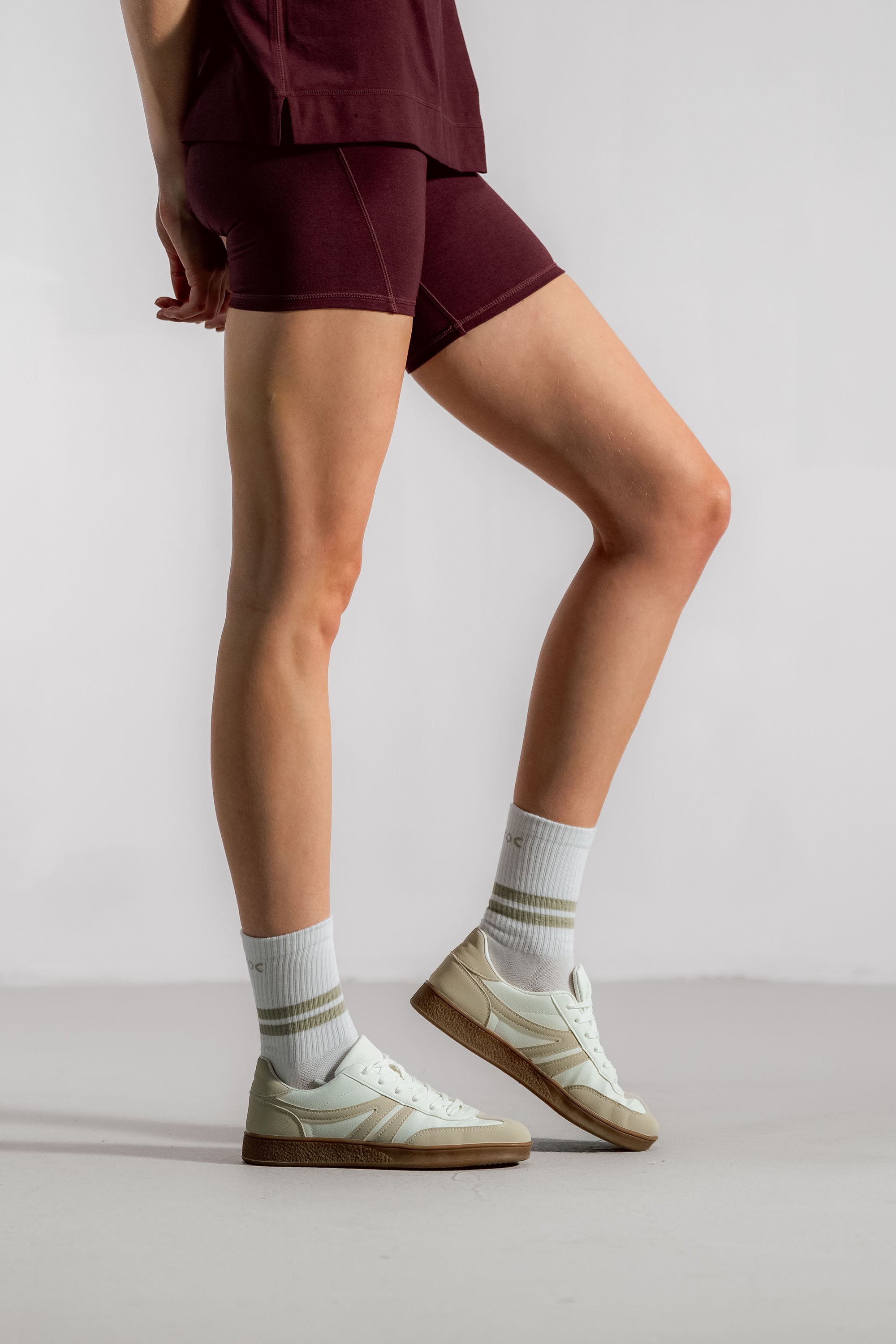 Airo Bamboo Training Socks | White/Aztec Gold