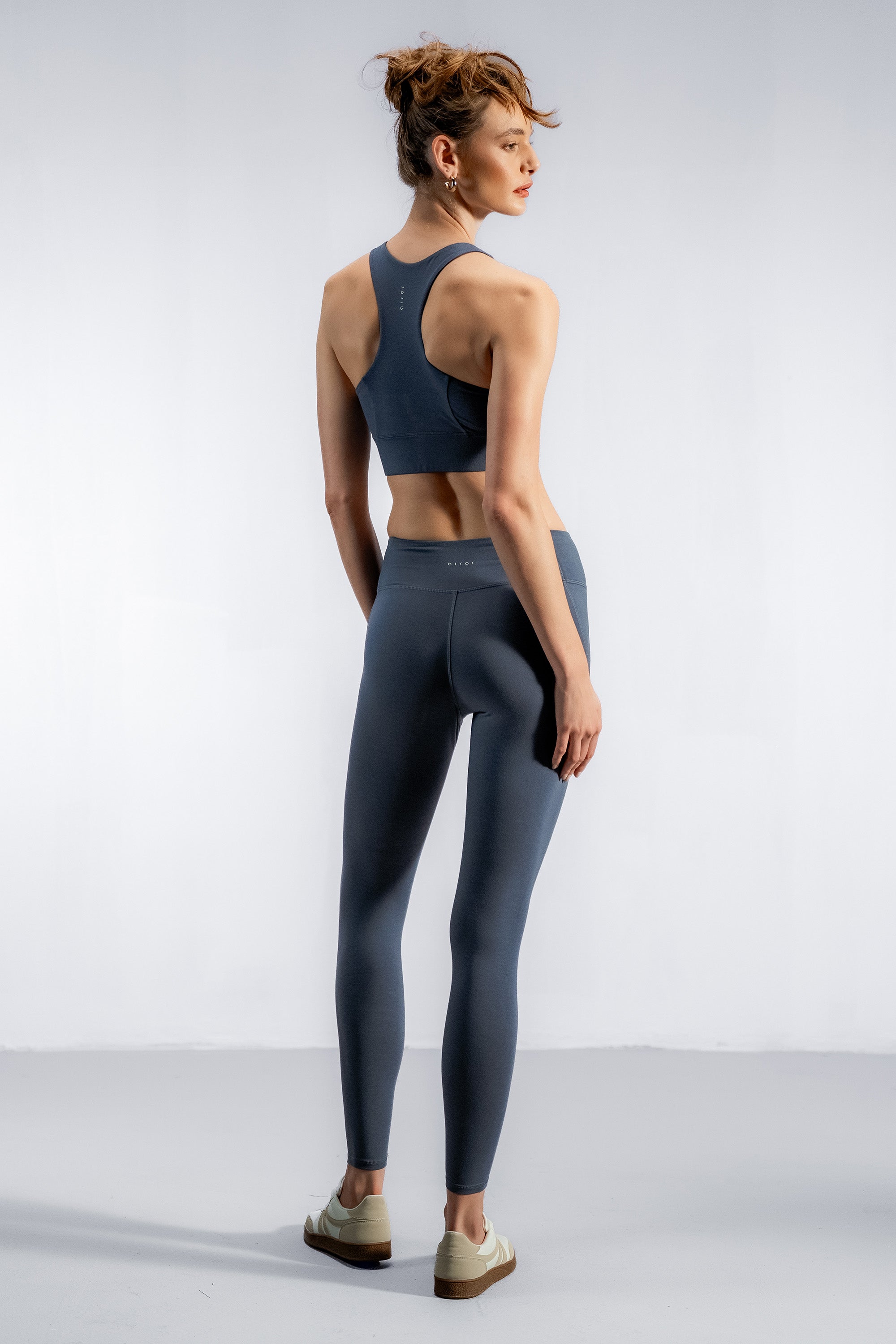 The Contour Bamboo Leggings | Smokey Blue