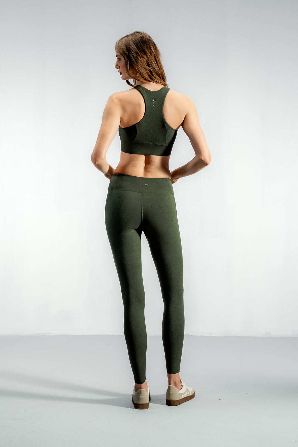 The Contourbamboo™ Leggings | Nordic Green