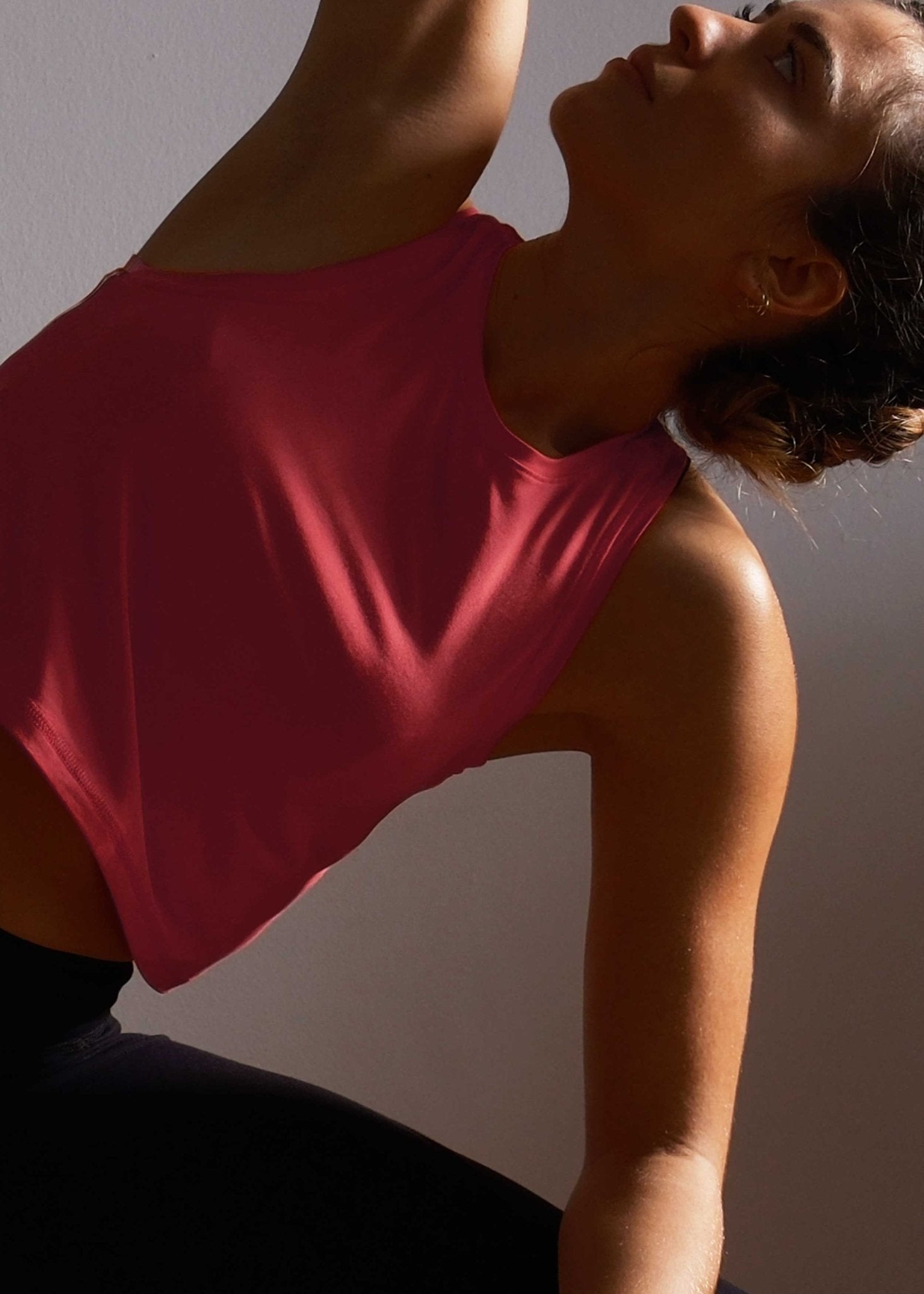 Women's Bamboo Airy Cropped Vest - Airoc Ltd.